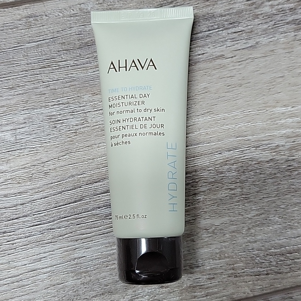 Ahava Essential Day Moisturizer Normal To Dry Skin 2.5oz NIB